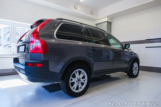 Volvo XC90 D5 AWD/AT 136kW Momentum, 2007