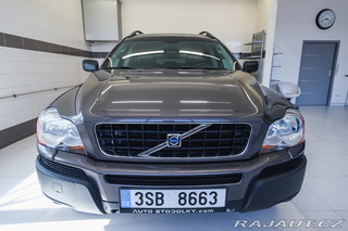 Volvo XC90 D5 AWD/AT 136kW Momentum, 2007