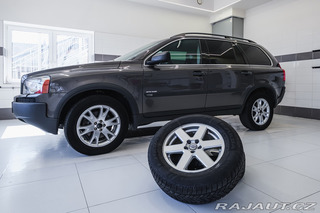 Volvo XC90 D5 AWD/AT 136kW Momentum, 2007