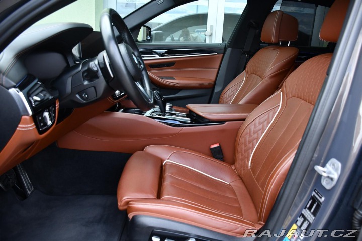 BMW 5 530e XD IP REZERVACE 2020