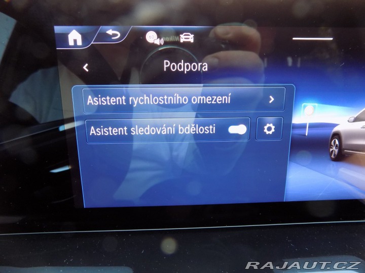 Mercedes-Benz GLA 200d/AMG-Line/1.Maj.ČR/DP 2025