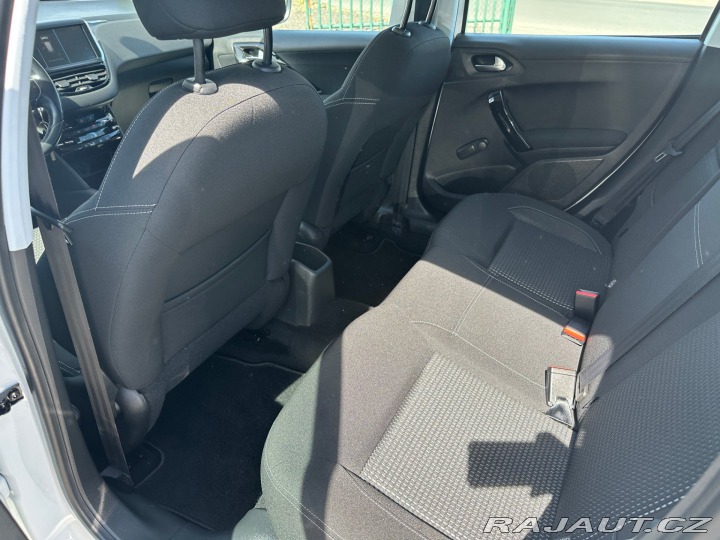 Peugeot 208 Style 2017
