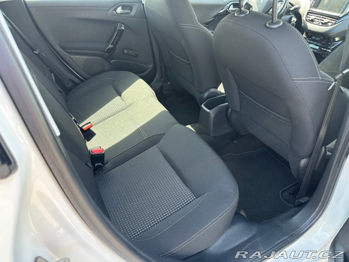 Peugeot 208 Style 2017