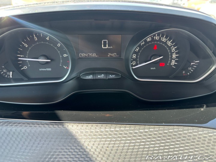 Peugeot 208 Style 2017