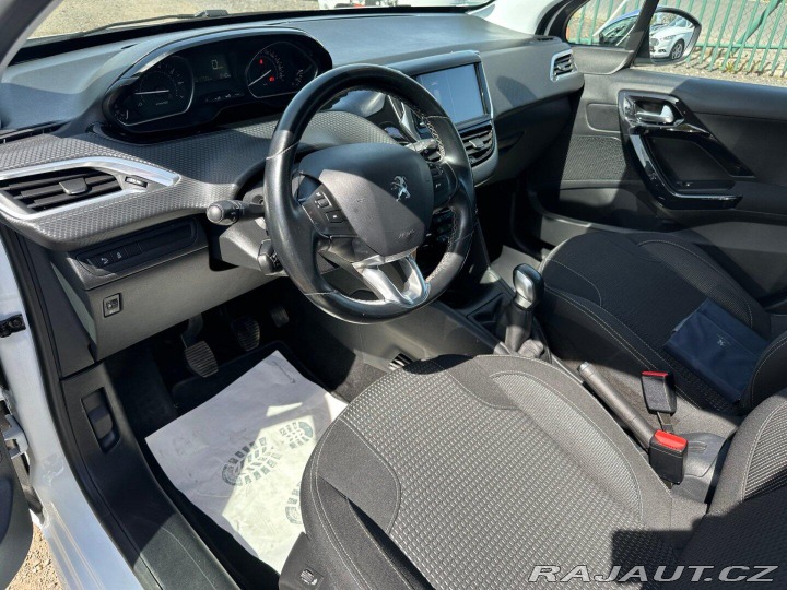 Peugeot 208 Style 2017