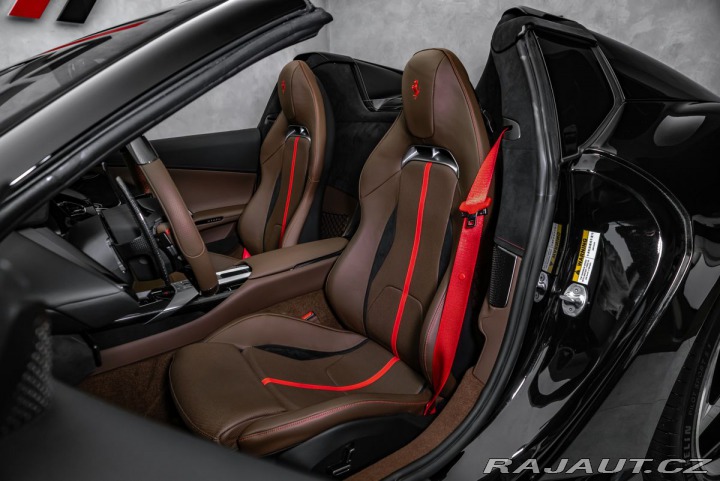 Ferrari Ostatní modely Spider 2026