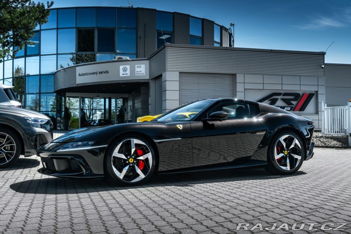 Ferrari Ostatní modely Spider 2026