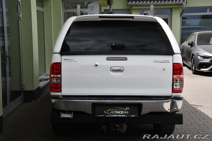 Toyota Hilux  2011