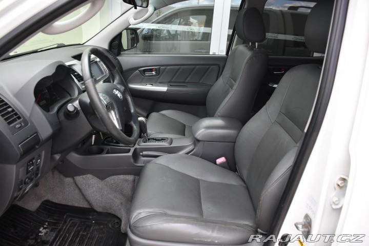 Toyota Hilux  2011