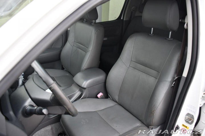 Toyota Hilux DOUBLE CAB 3.0d PO ROZVOD 2011