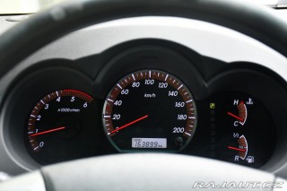 Toyota Hilux  2011