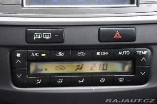 Toyota Hilux  2011