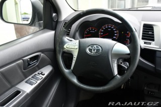 Toyota Hilux  2011