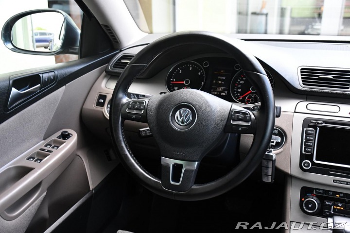 Volkswagen Passat 2.0TDi DSG 2010