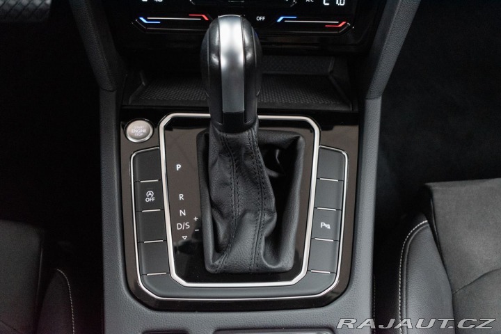 Volkswagen Passat 2.0 TDI DSG*ELEGANCE*ACC* 2022