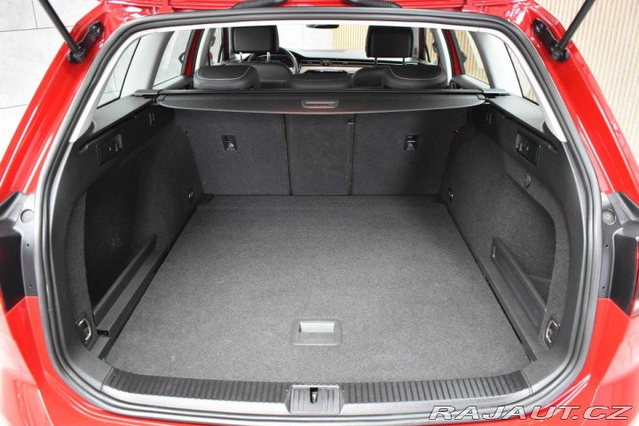 Volkswagen Passat 2.0 TDI DSG*ELEGANCE*ACC* 2022