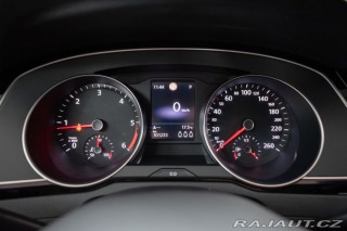 Volkswagen Passat 2.0 TDI DSG*ELEGANCE*ACC* 2022
