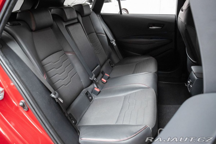 Toyota Corolla 2.0HYBRID SELECTION*ČR 1. 2019