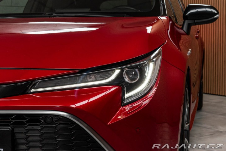 Toyota Corolla 2.0HYBRID SELECTION*ČR 1. 2019