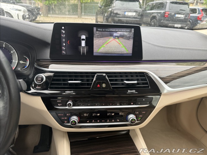 BMW 5 520d Luxury line 2019