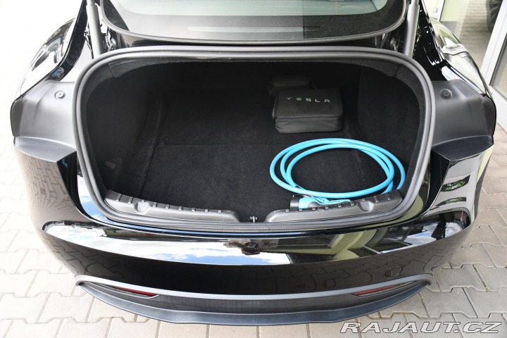 Tesla Model 3 LONG RANGE DUAL REZERVACE 2023