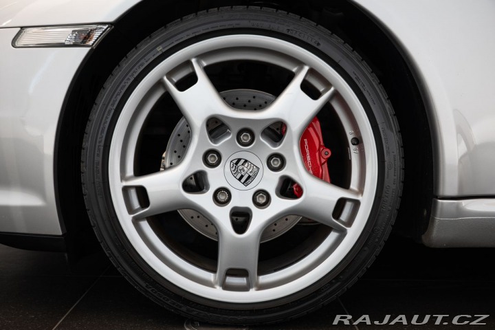 Porsche 911 (997) Carrera S Manuál 2005