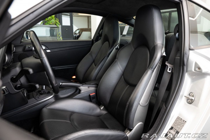 Porsche 911 (997) Carrera S Manuál 2005