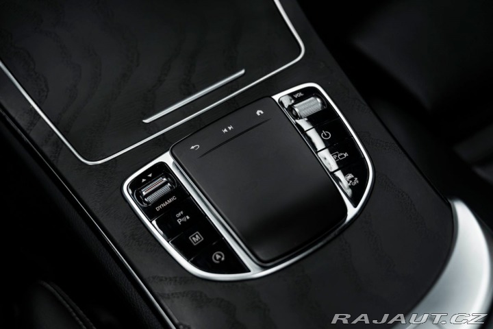 Mercedes-Benz GLC 4MATIC 2023