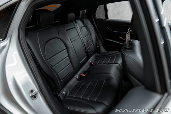 Mercedes-Benz GLC 4MATIC 2023