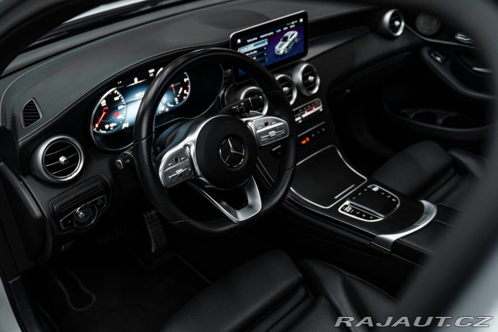 Mercedes-Benz GLC 4MATIC 2023