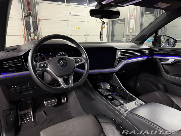 Volkswagen Touareg 3.0 V6 TDI SCR 286k R-Lin 2019