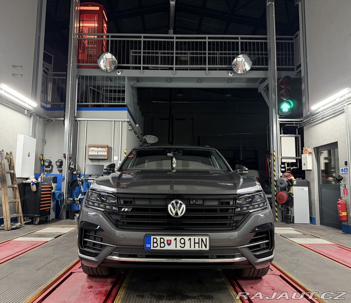 Volkswagen Touareg 3.0 V6 TDI SCR 286k R-Lin 2019