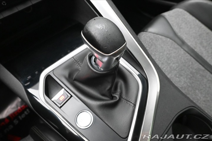 Peugeot 3008 1,6 HDI 88kW Allure Panor 2017
