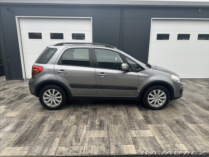 Suzuki SX4 2,0 DDiS 135PS  Style 4x4 2012