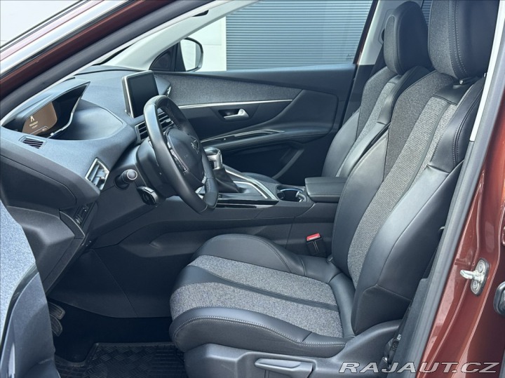 Peugeot 3008 1,2 PureTech 130PS  Allur 2018