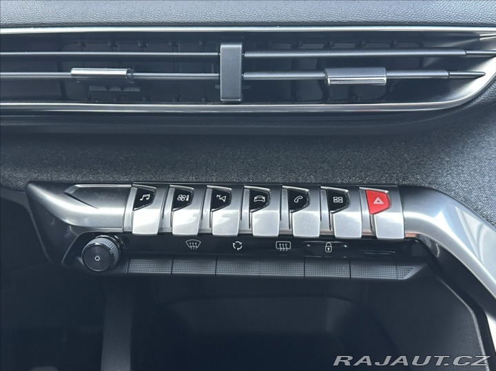 Peugeot 3008 1,2 PureTech 130PS  Allur 2018