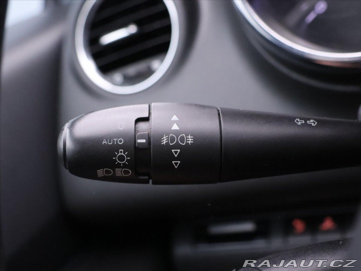 Peugeot 5008 2,0 HDI 110kW CZ Panorama 2012