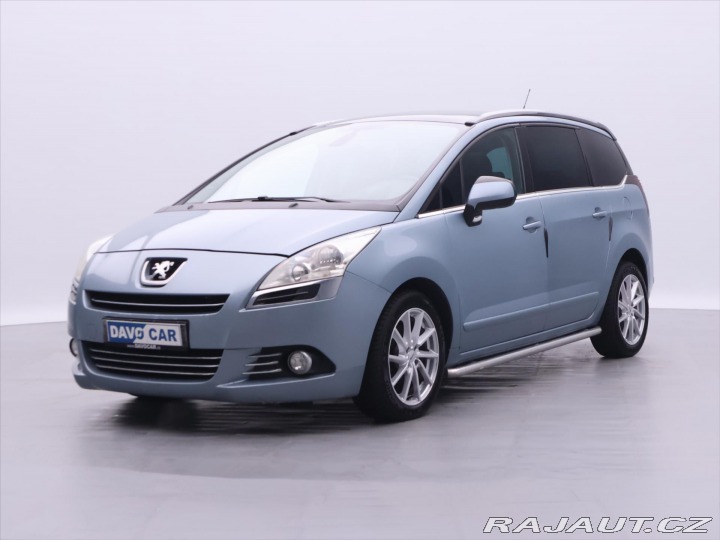 Peugeot 5008 2,0 HDI 110kW CZ Panorama 2012