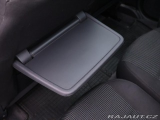 Peugeot 5008 2,0 HDI 110kW CZ Panorama 2012