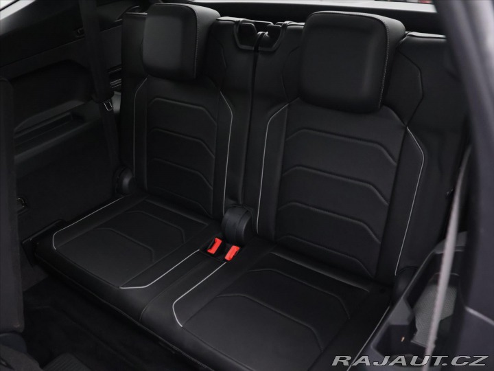 Volkswagen Tiguan Allspace 2,0 TDI DSG 4M R-Line 7-M 2019