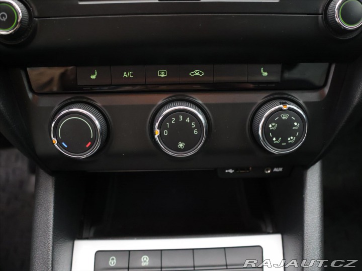 Škoda Octavia 1,6 TDI CZ Serv.Kniha Taž 2016