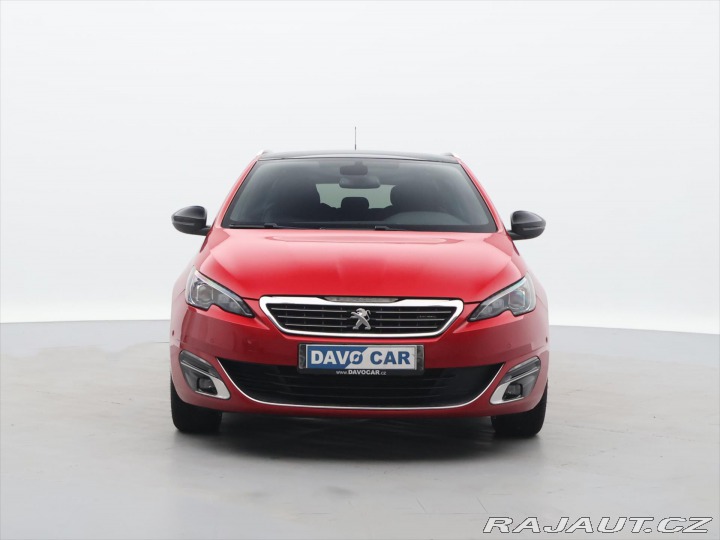 Peugeot 308 1,2 96kW GT-Line LED tažn 2017