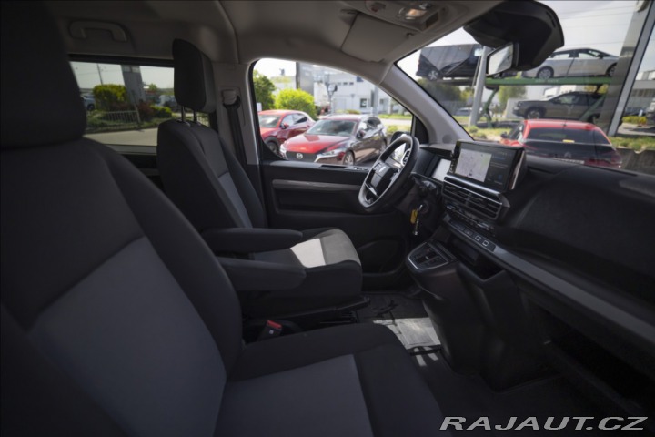 Peugeot Traveller 2,0 BlueHDI AT NAVI 1. MA 2024