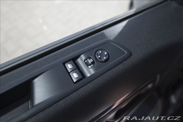 Peugeot Traveller 2,0 BlueHDI AT NAVI 1. MA 2024