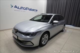 Volkswagen Golf 1,5 eTSI DSG KAMERA VÝHŘE 2023