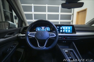Volkswagen Golf 1,5 eTSI DSG KAMERA VÝHŘE 2023
