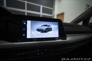 Volkswagen Golf 1,5 eTSI DSG KAMERA VÝHŘE 2023