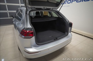 Volkswagen Golf 1,5 eTSI DSG KAMERA VÝHŘE 2023