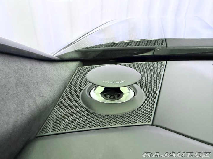 Audi RS6 PERFORMANCE, AKRAPOVIČ, N 2025