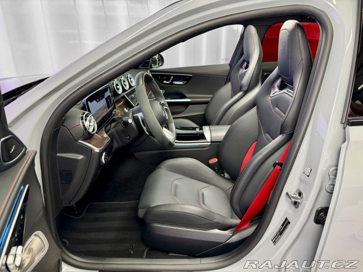 Mercedes-Benz C E PERFORMANCE 4M+ AMG F1 2024